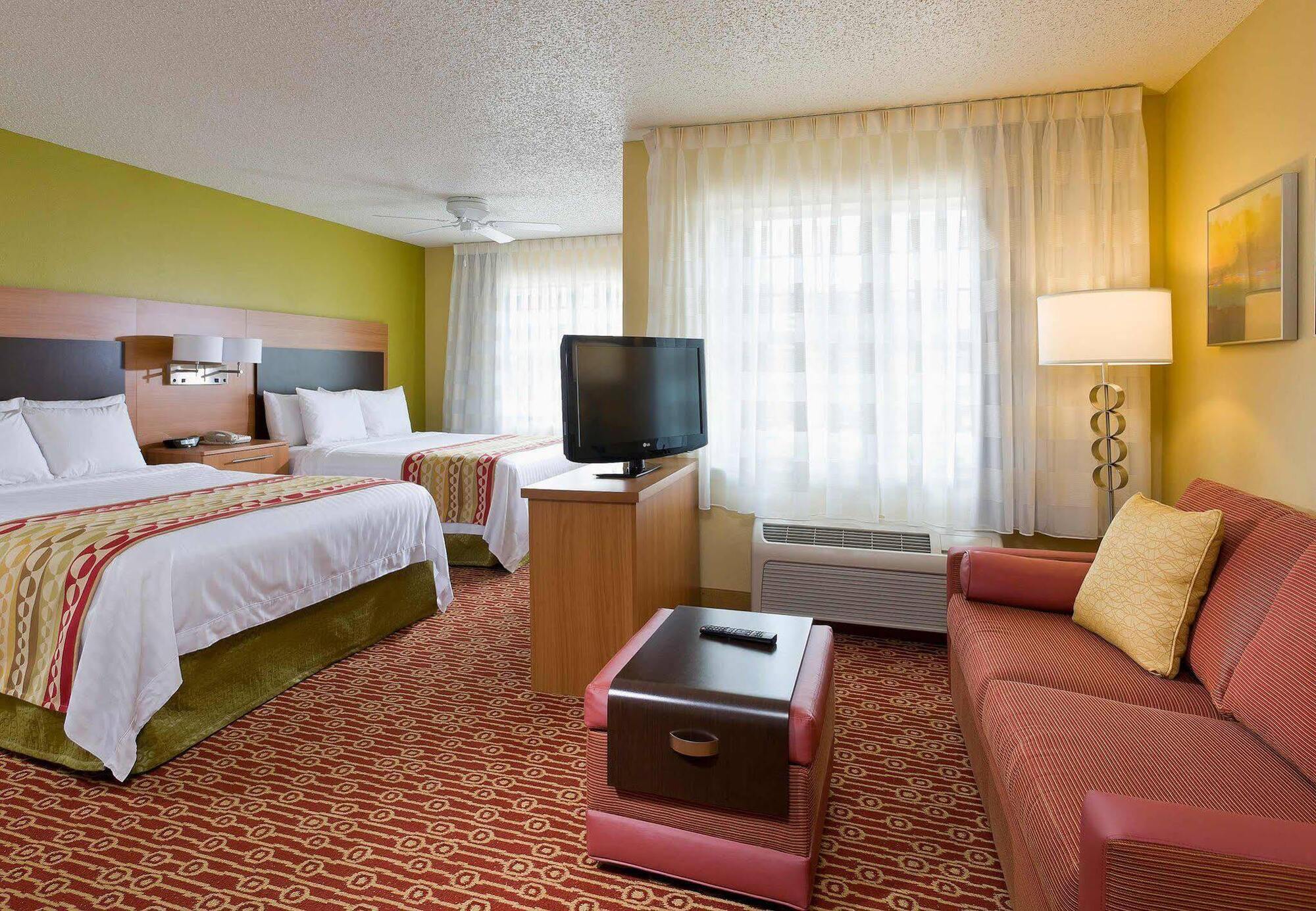 Towneplace Suites By Marriott Dallas Bedford Exterior photo